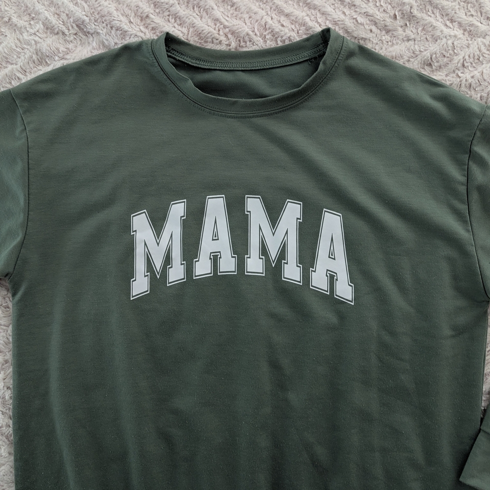 'MAMA' Sweatshirt - Picture 7 of 7